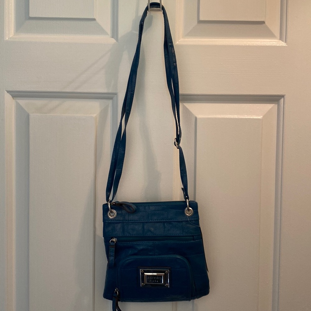 New Cross Body Bag by Nicole